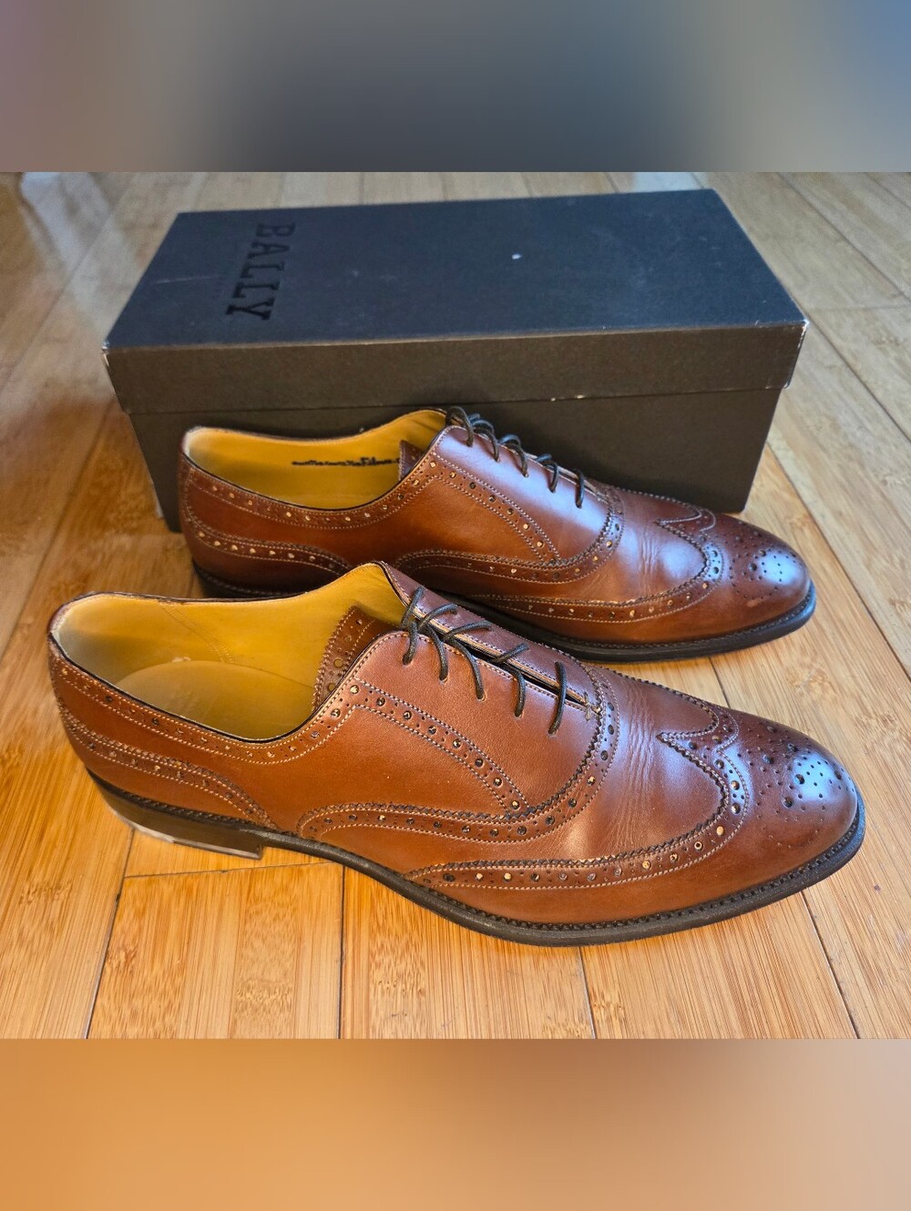 Bally Scribe Whisky Brown Leather Wingtip Oxfords Dress Shoes For Men